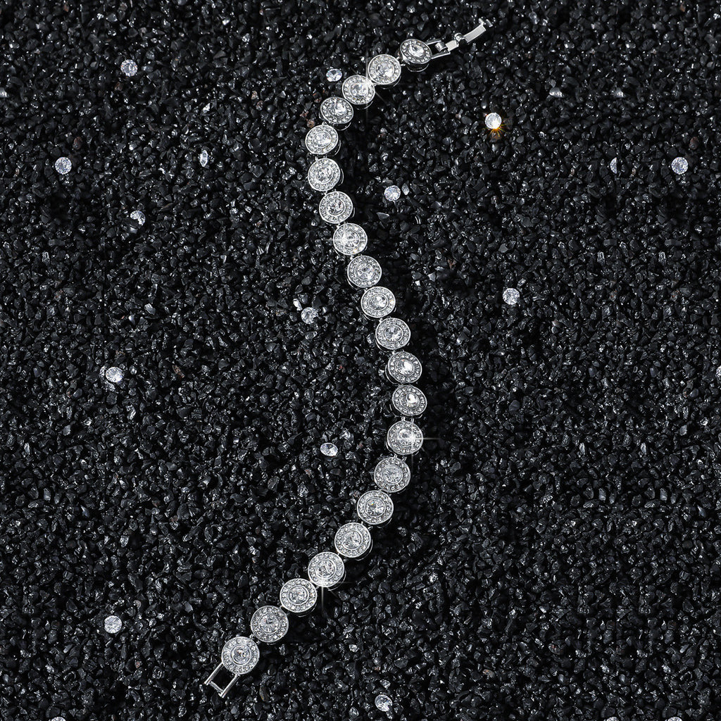 Bracciale 8 pollici placcato argento S925 con pietra circondata da zirconi